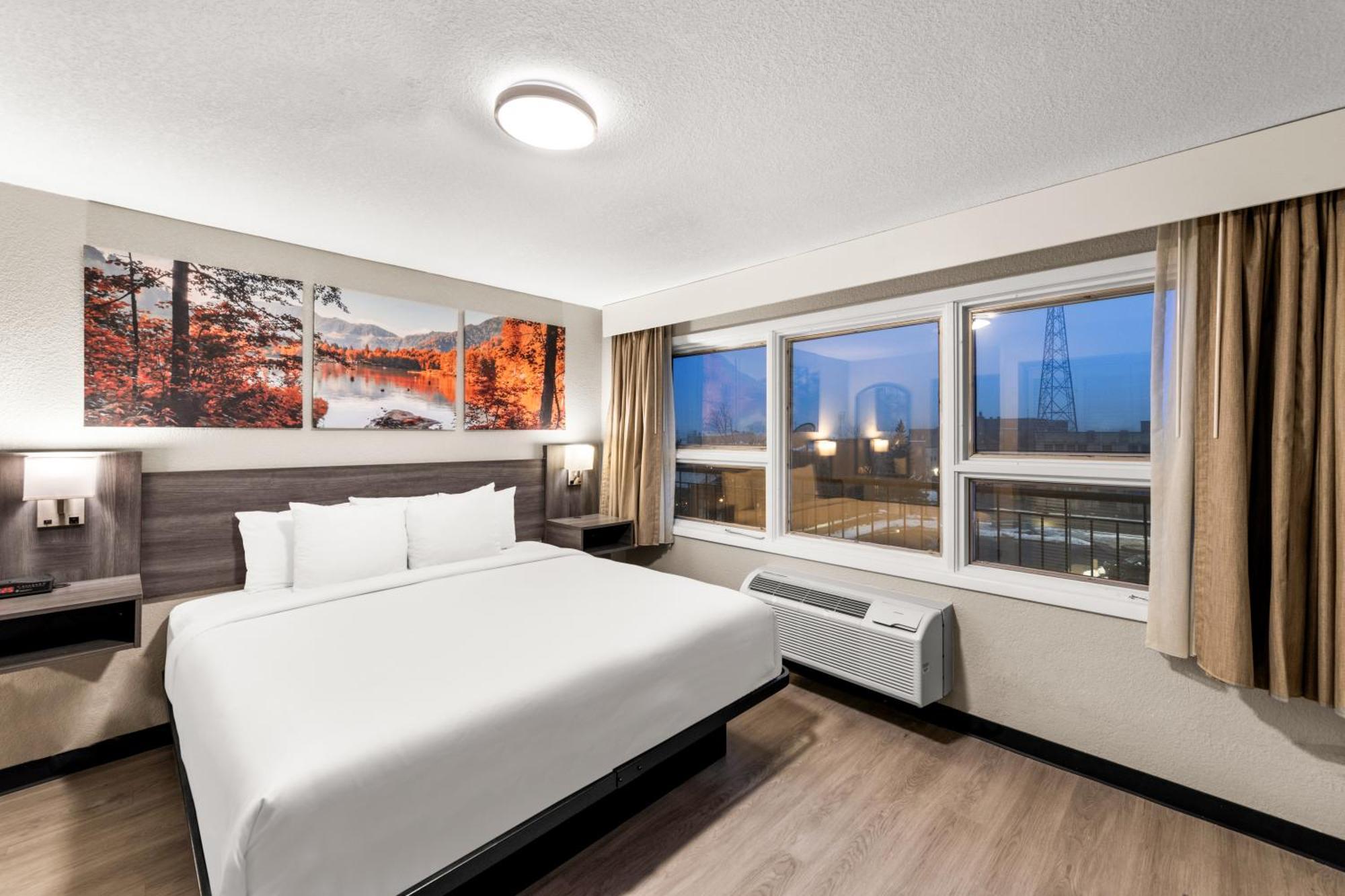 Clarion Pointe Rhinelander Downtown Hotel Ngoại thất bức ảnh