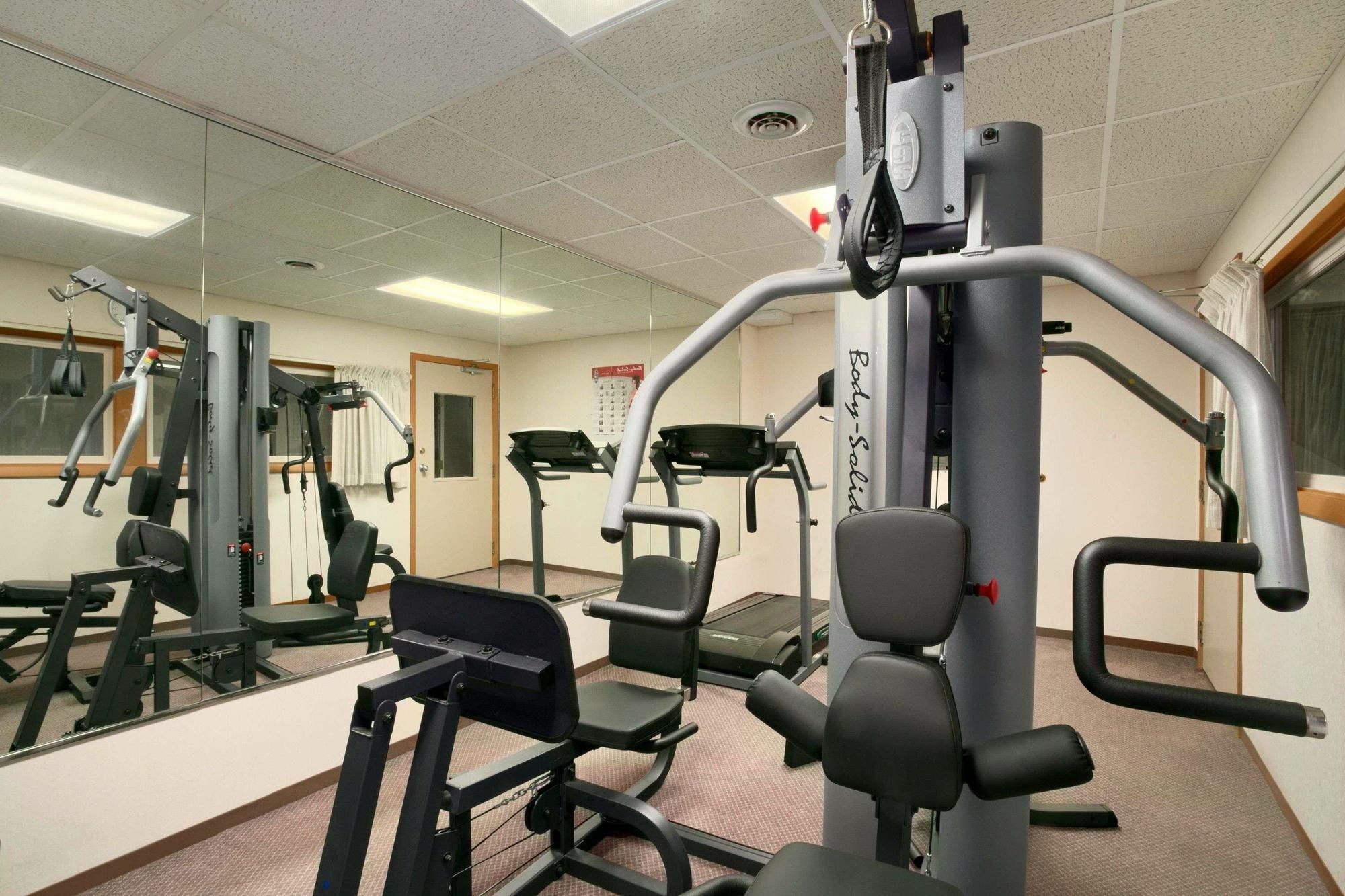 Clarion Pointe Rhinelander Downtown Hotel Ngoại thất bức ảnh