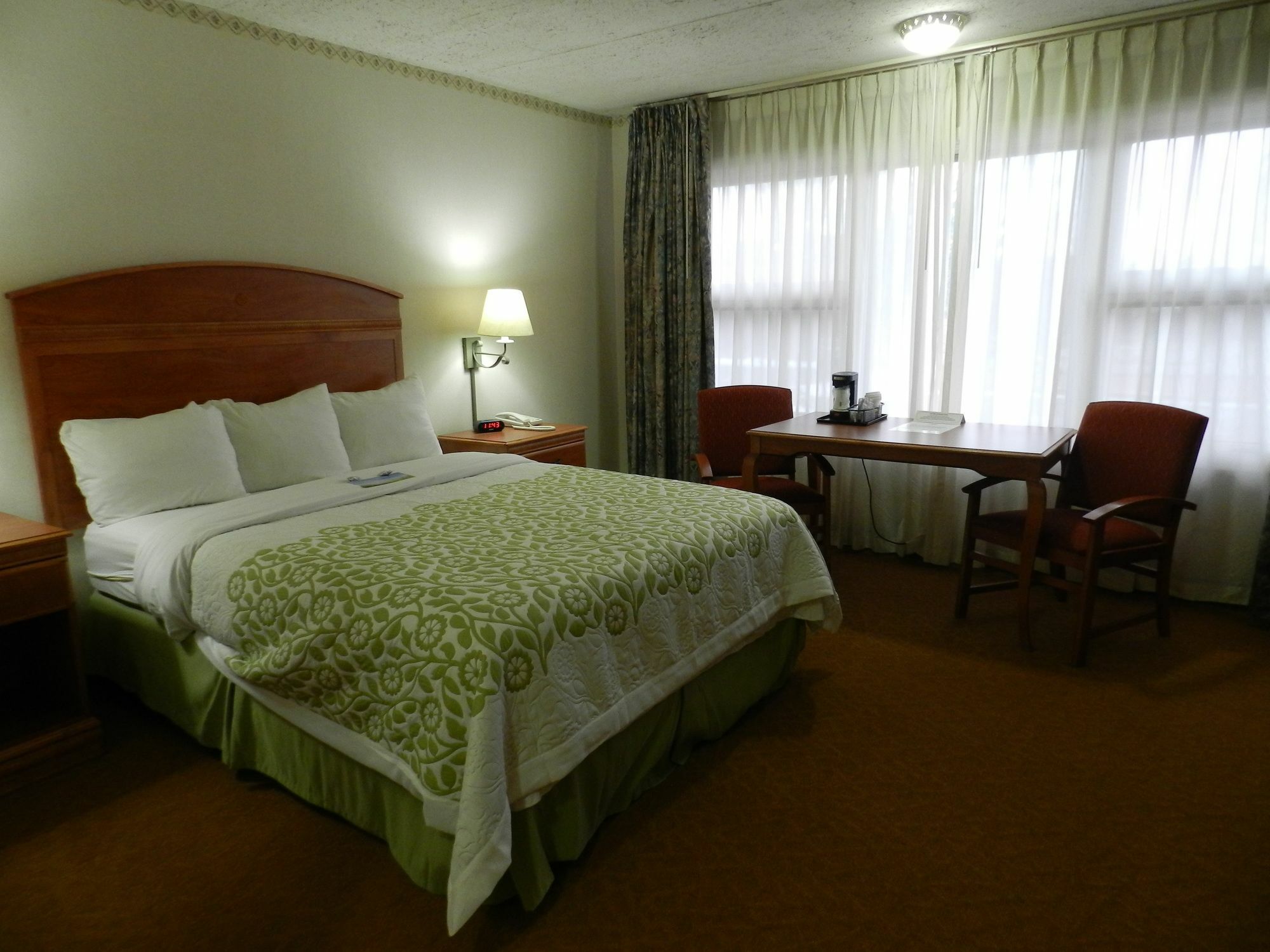 Clarion Pointe Rhinelander Downtown Hotel Ngoại thất bức ảnh
