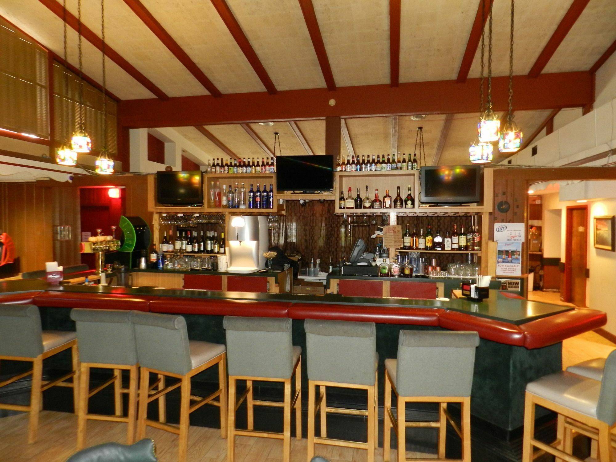 Clarion Pointe Rhinelander Downtown Hotel Ngoại thất bức ảnh